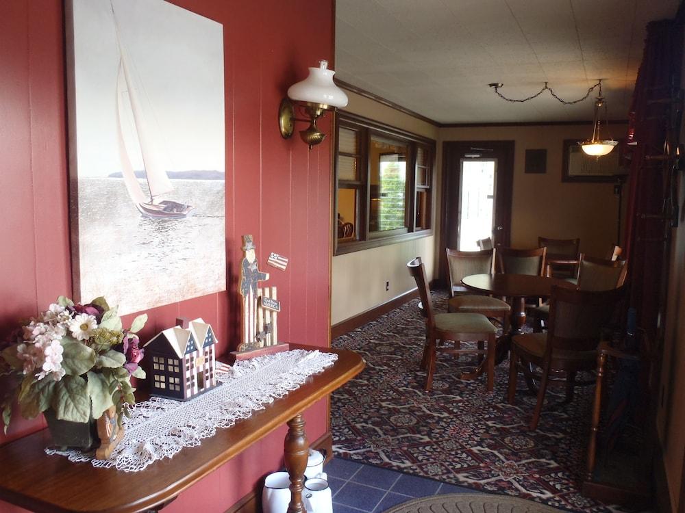 Glass House Inn Erie Near I-90 & I-79 Экстерьер фото