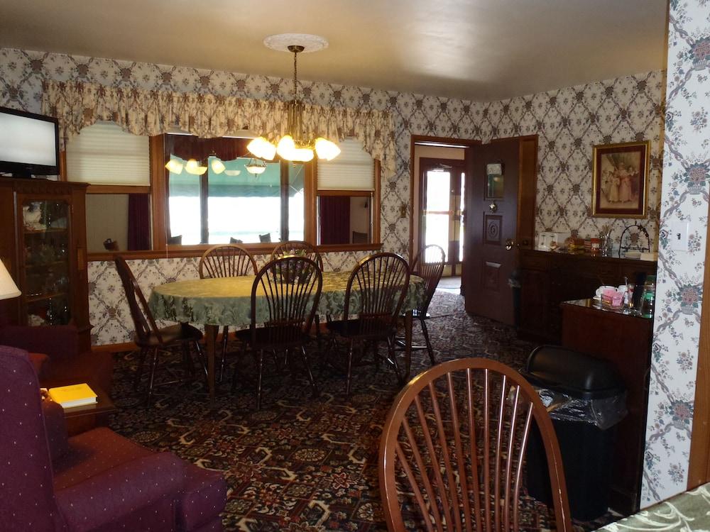 Glass House Inn Erie Near I-90 & I-79 Экстерьер фото