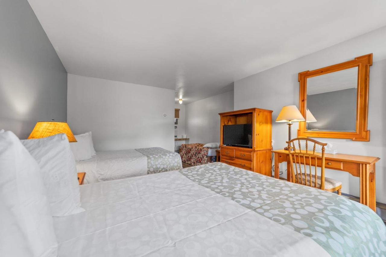 Glass House Inn Erie Near I-90 & I-79 Экстерьер фото