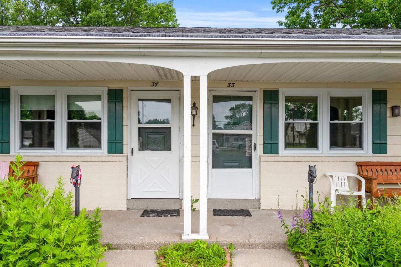 Glass House Inn Erie Near I-90 & I-79 Экстерьер фото