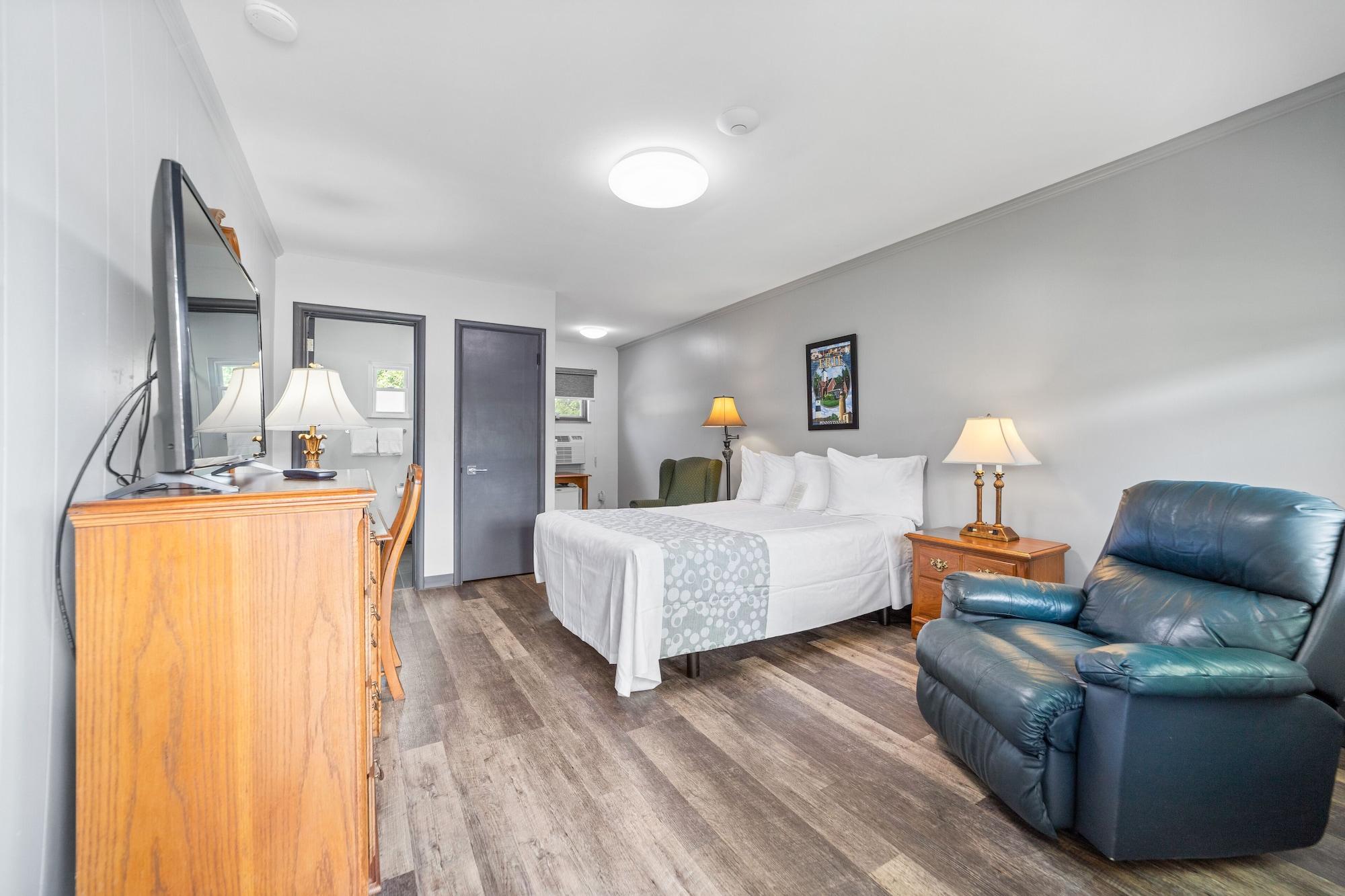 Glass House Inn Erie Near I-90 & I-79 Экстерьер фото